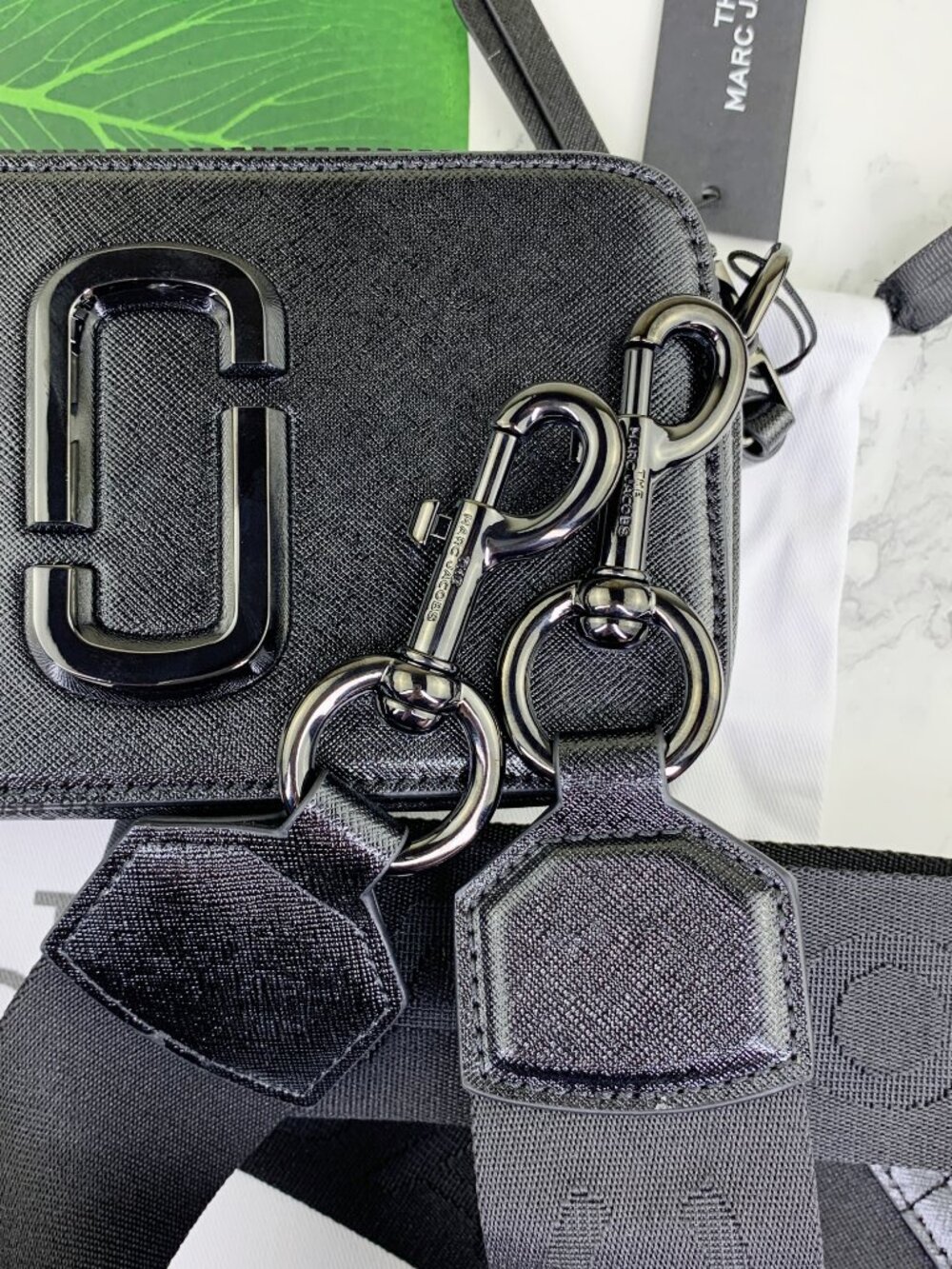 Marc Jacobs The Mixed Media Snapshot Crossbody Bag - Picture 2 of 8